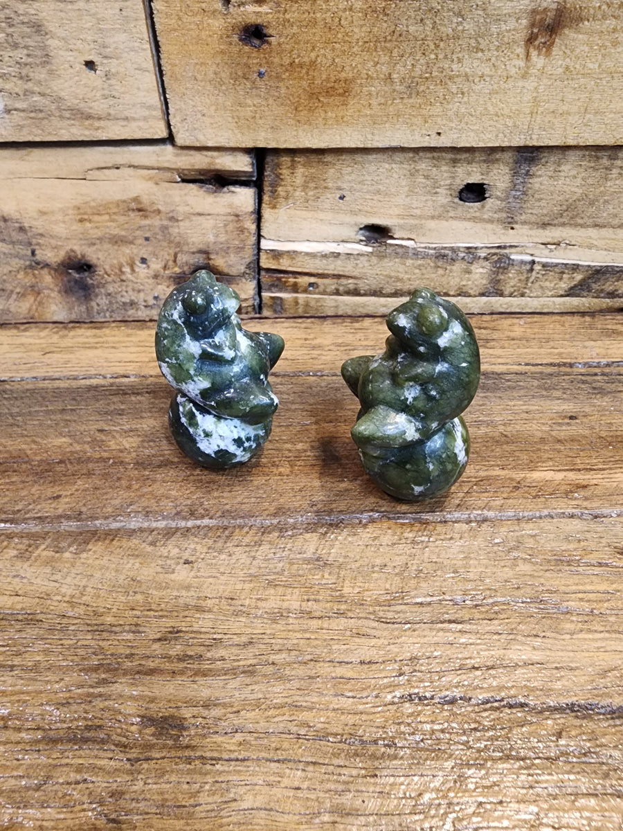 Carved Frog - Jade