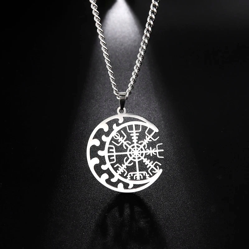 Necklace -  Vegvisir Symbol - Norse Viking Odin's Runes