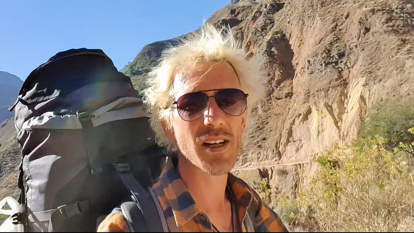 Hiking through Colca Canyon in Peru with 25kg