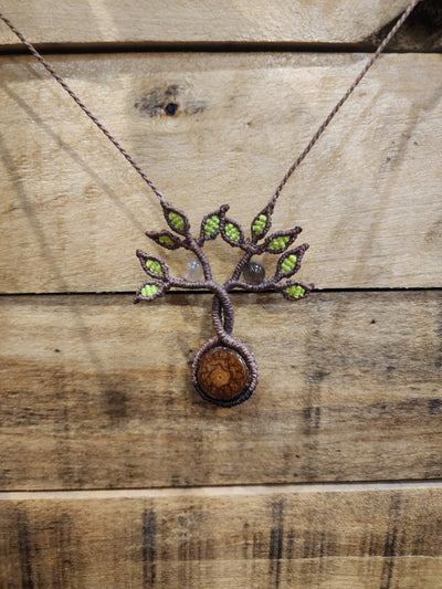 Necklace Macrame Crystals