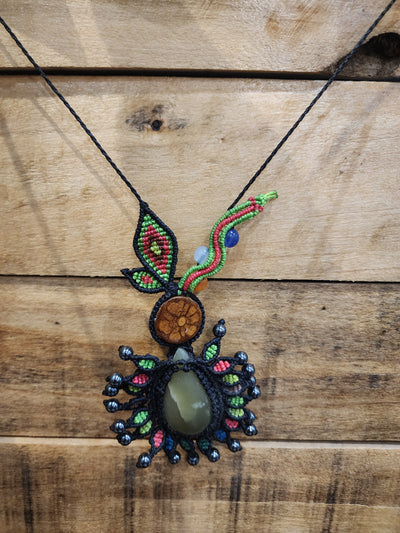 Necklace Macrame Crystals