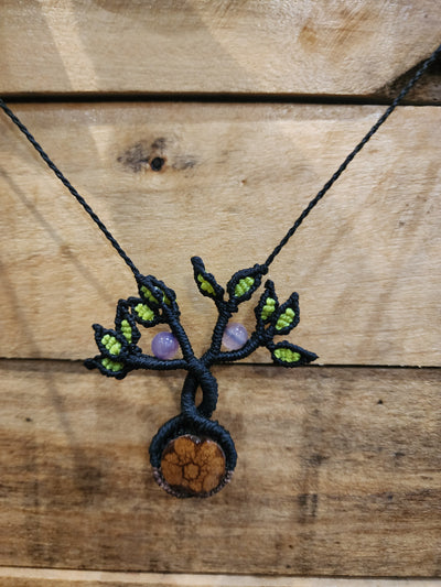 Necklace Macrame Crystals