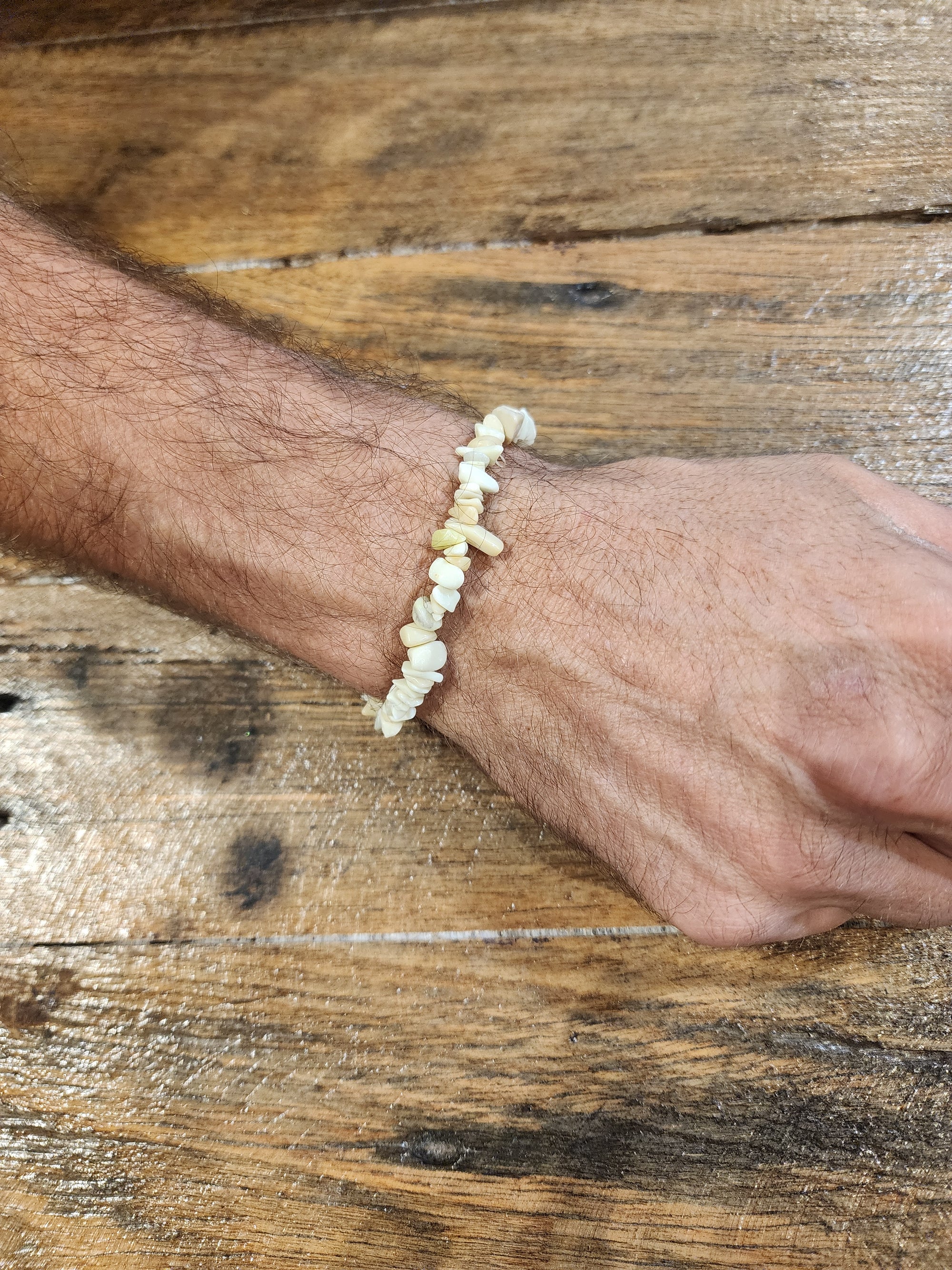 Chip Stone Bracelet