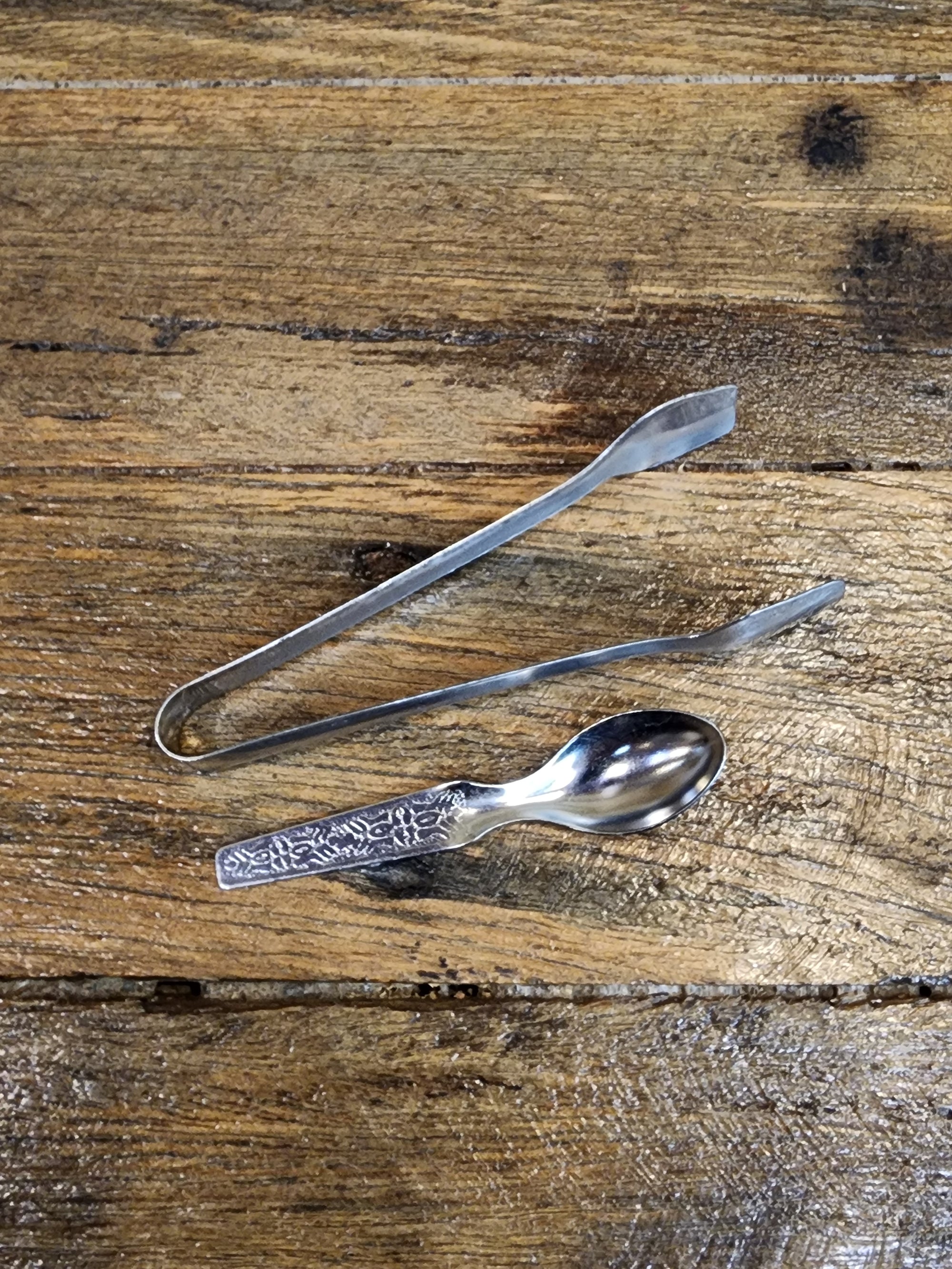 Tongs - Charcoal
