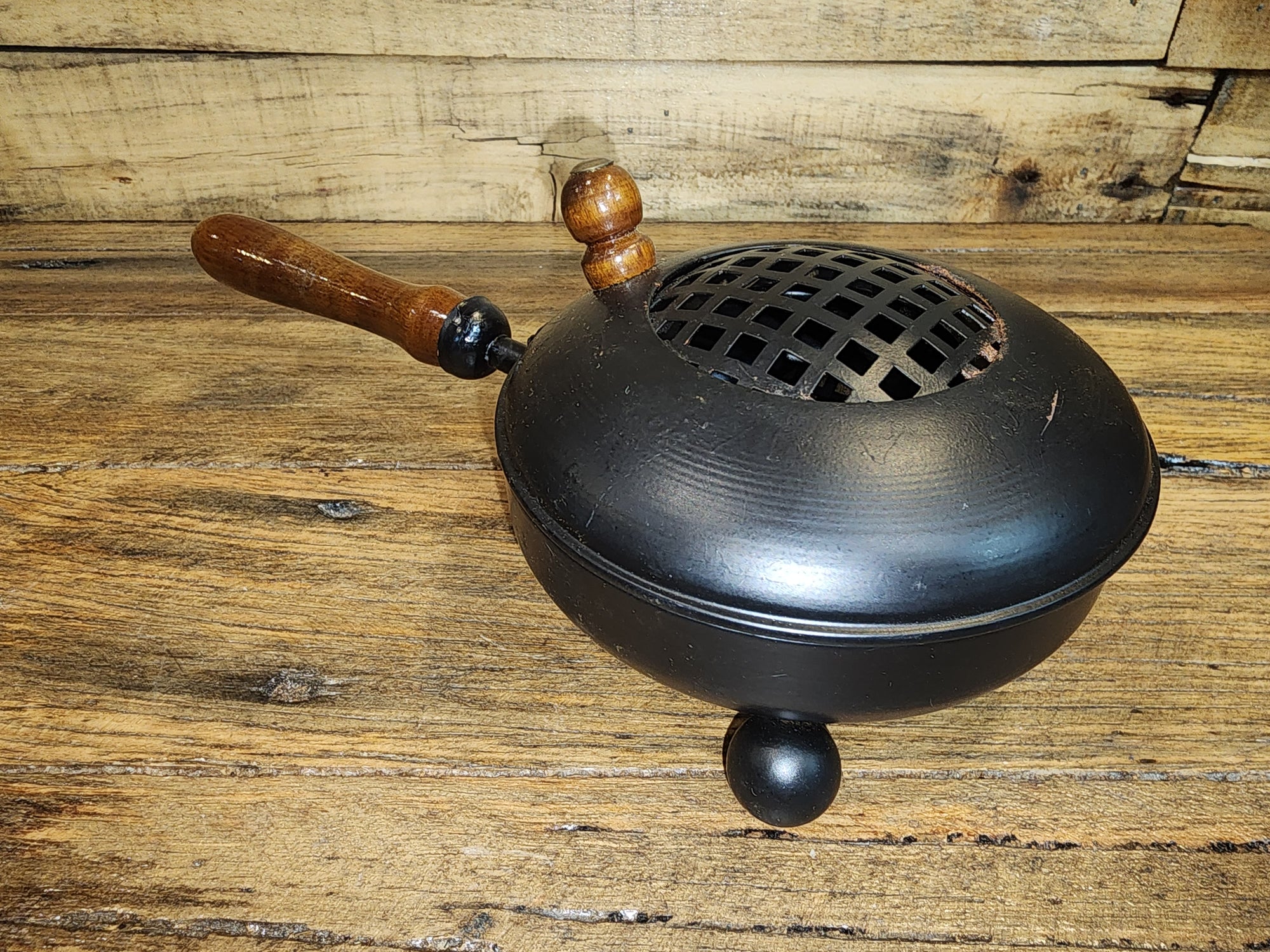 Medium Iron Resin Burner