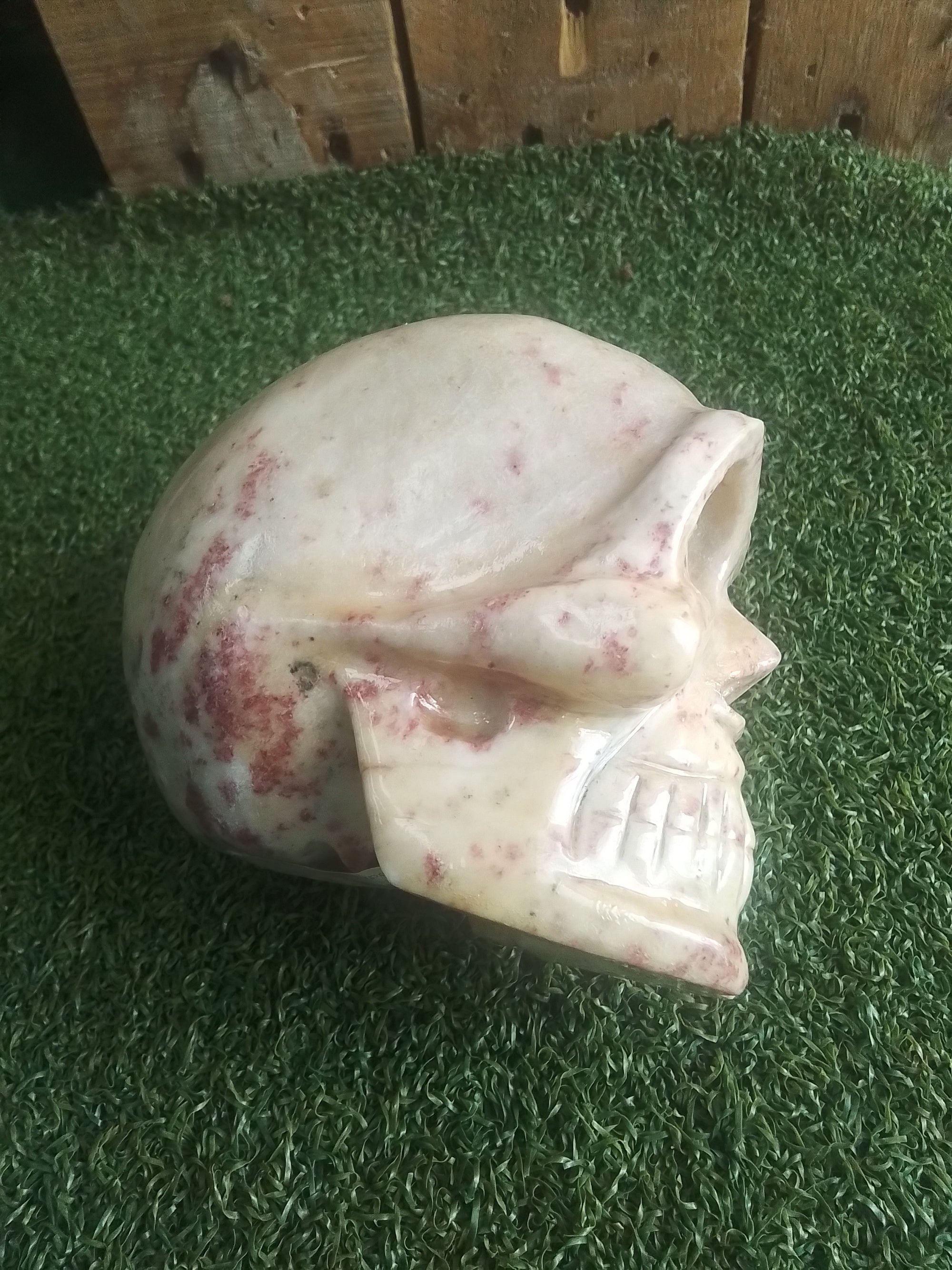 Cinnabrite Skull Medium