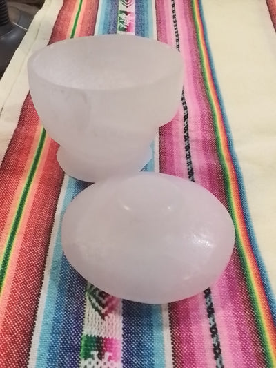 Selenite Offering bowl with lid