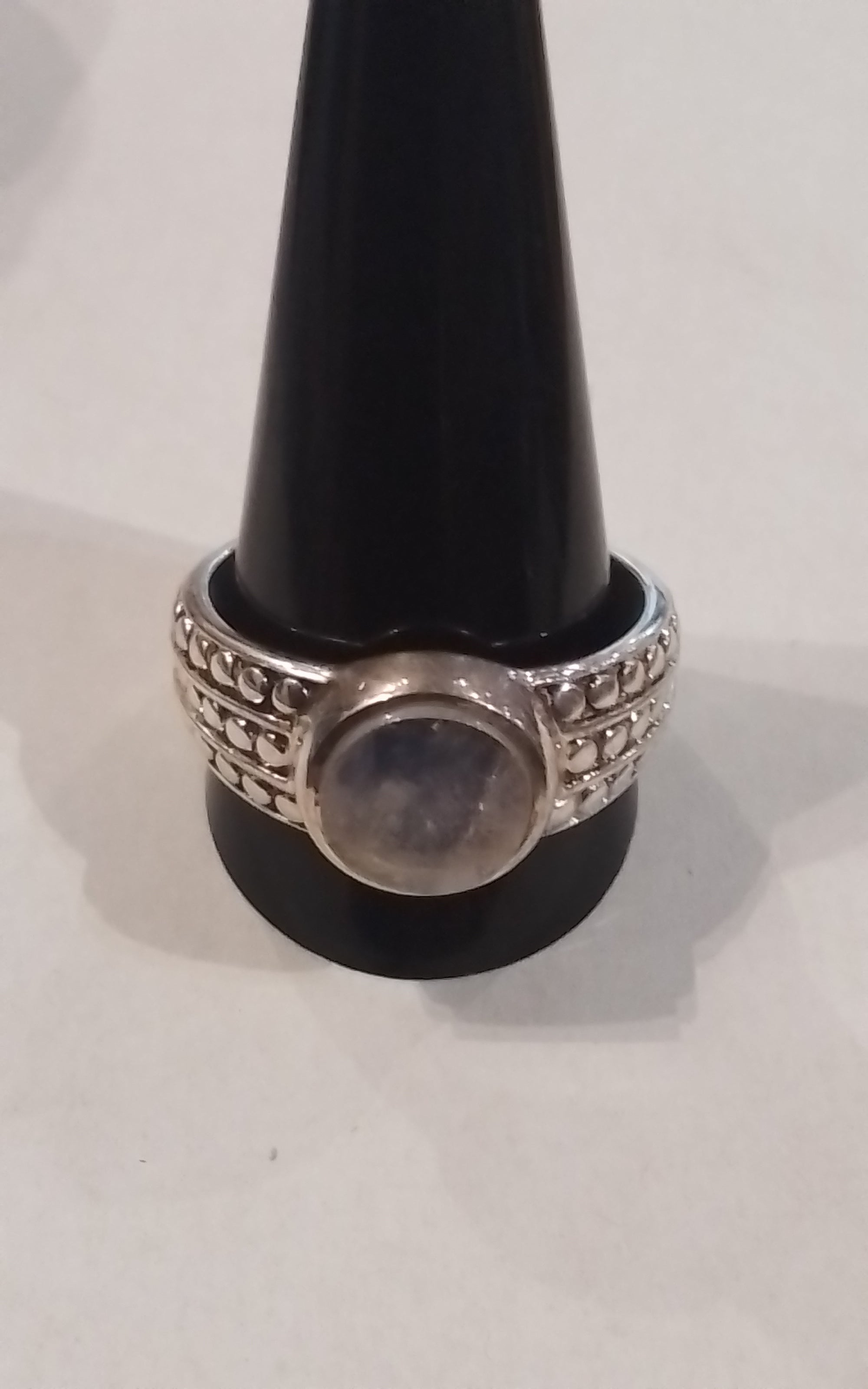 Rings-Sterling Silver-Style Oval-Labradorite