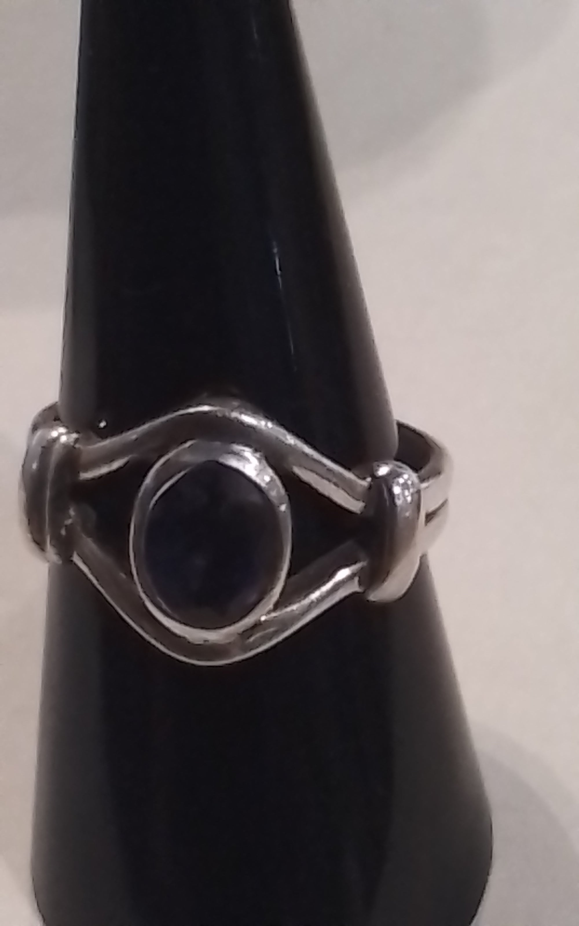 Rings-Sterling Silver-Style Oval -Iolite