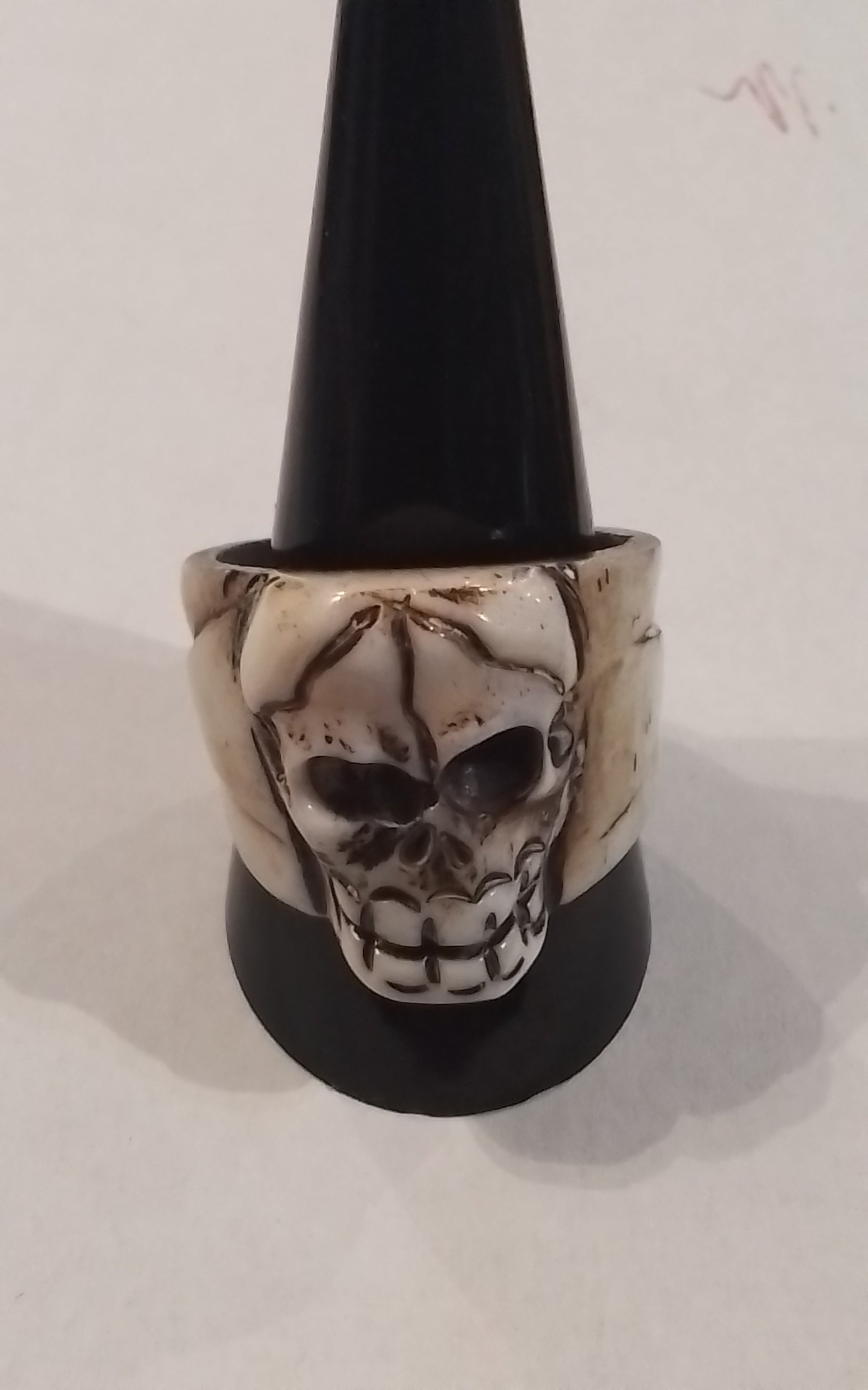 Rings-Style Skull