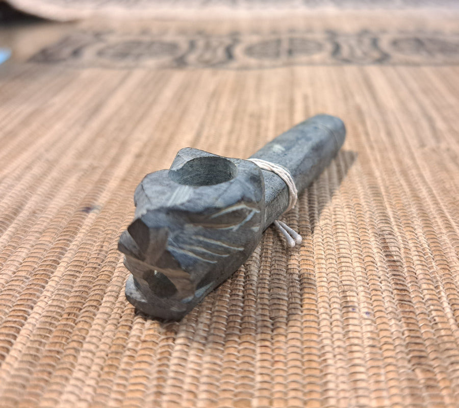 Smoking Pipe (Animal)