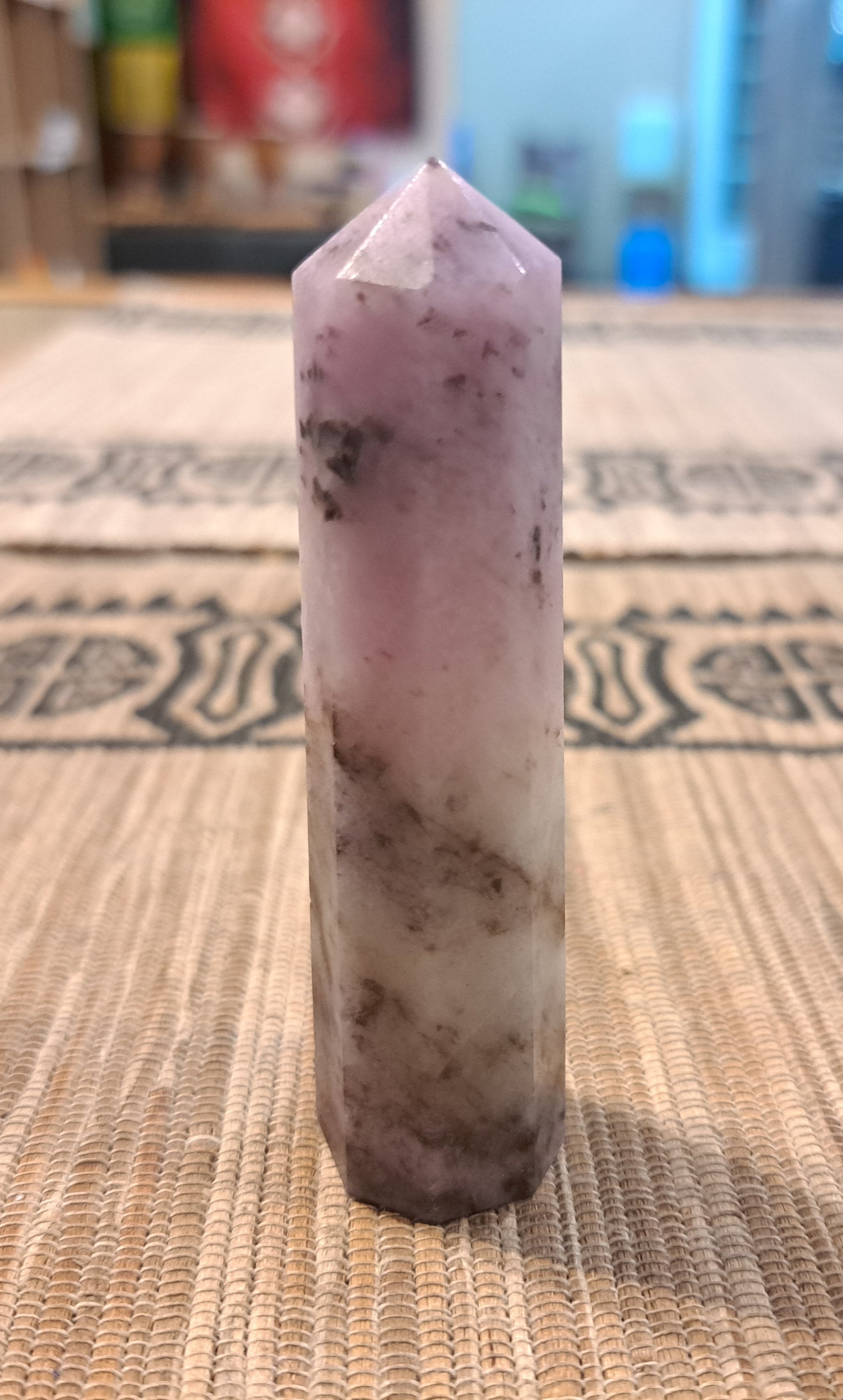 Peruvian Opal Generator