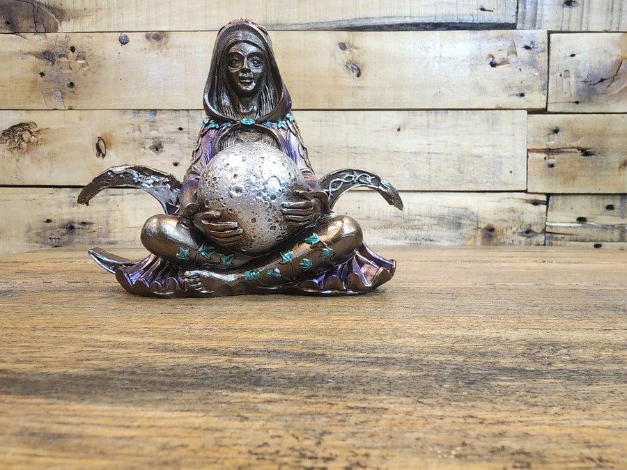 Statue - Celtic Earth Mother