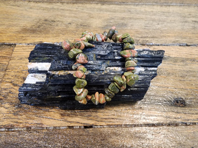 Chip Stone Bracelet