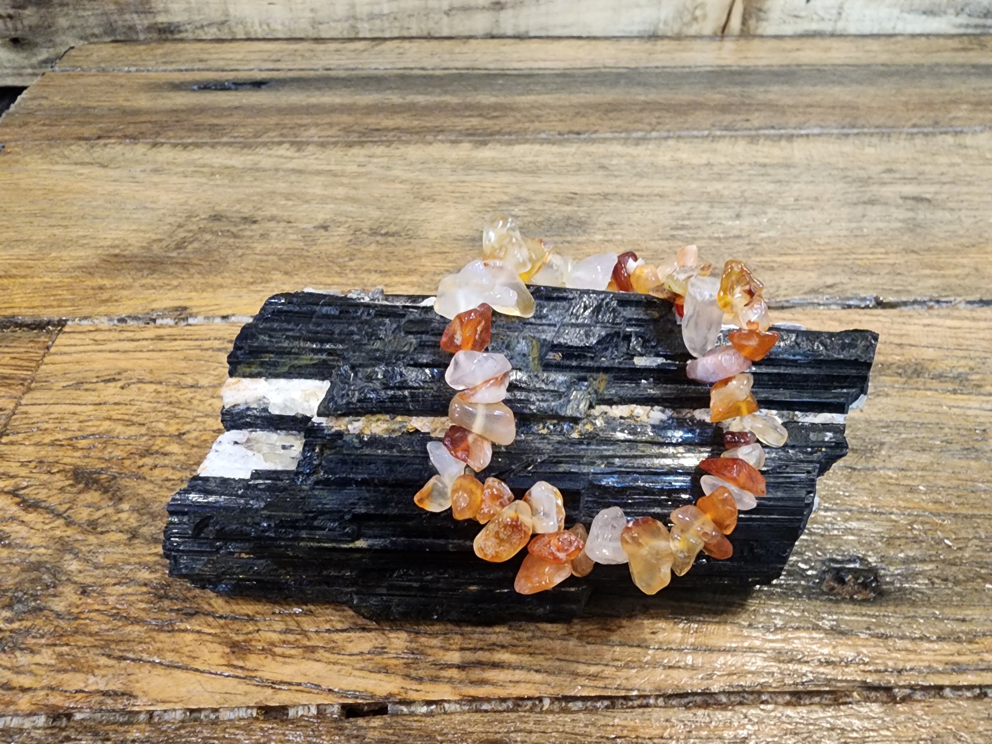 Chip Stone Bracelet