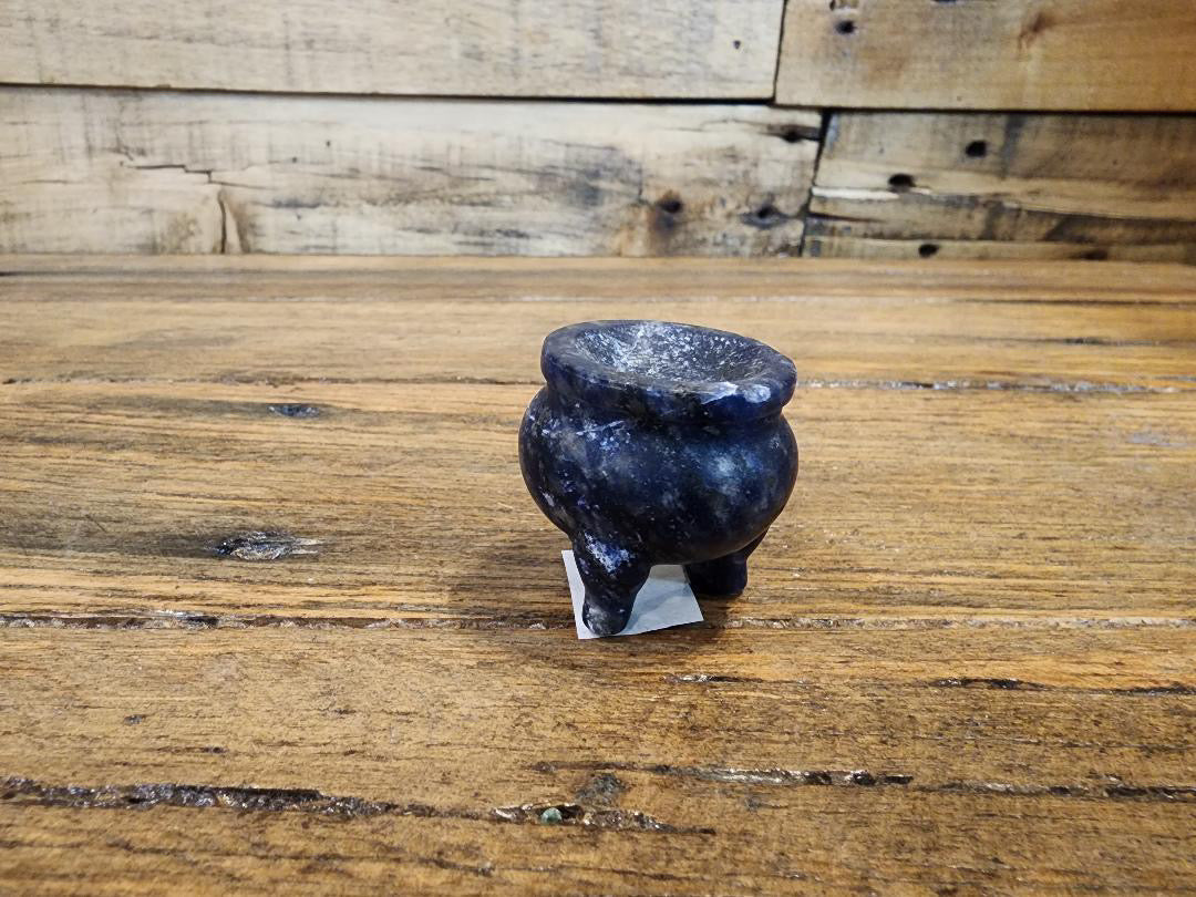 Miniature Crystal Cauldrons Assorted
