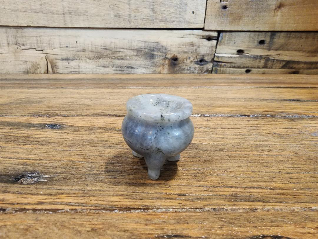 Miniature Crystal Cauldrons Assorted
