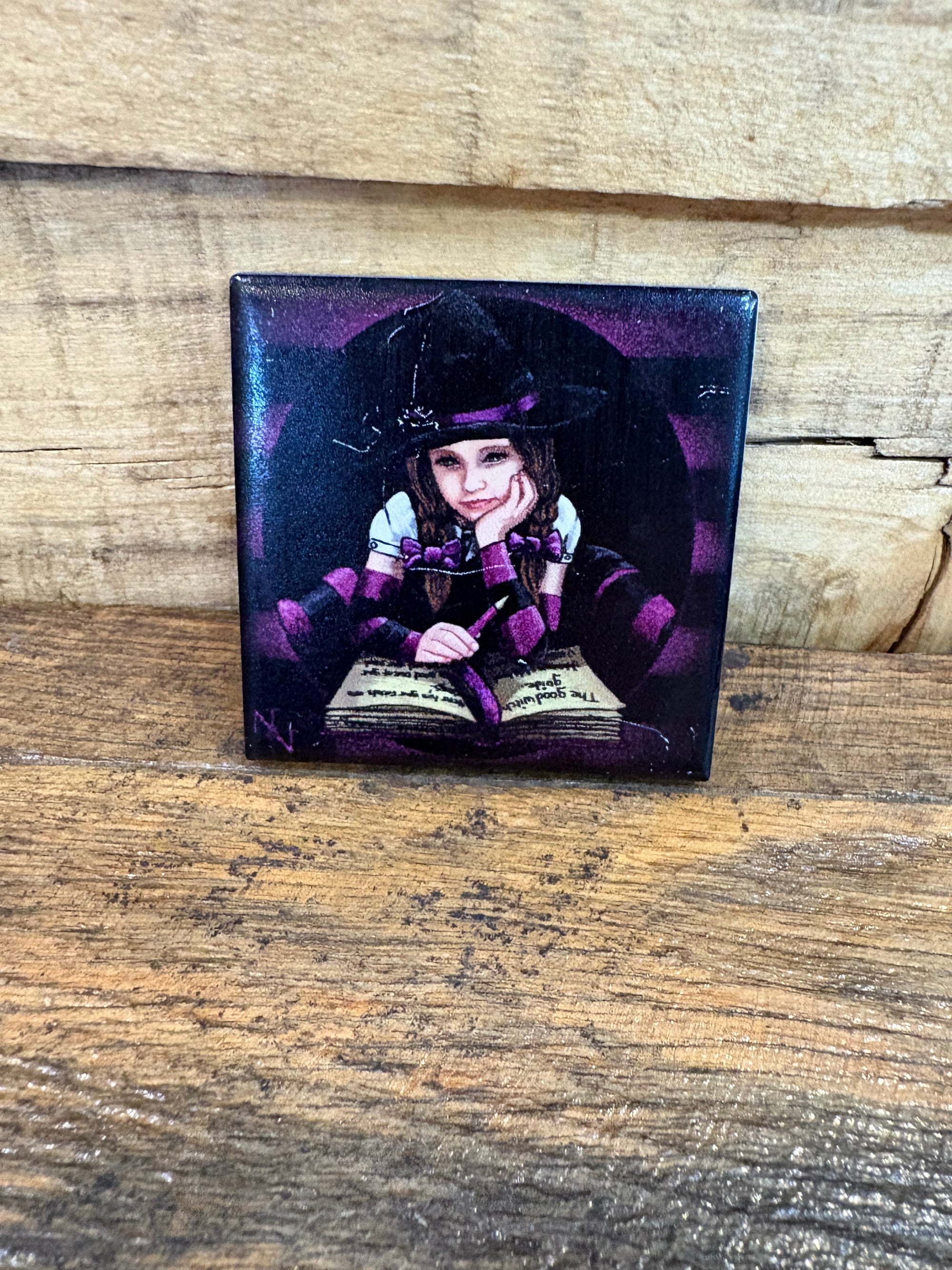 Witch Magnets 6cm - Lisa Parker