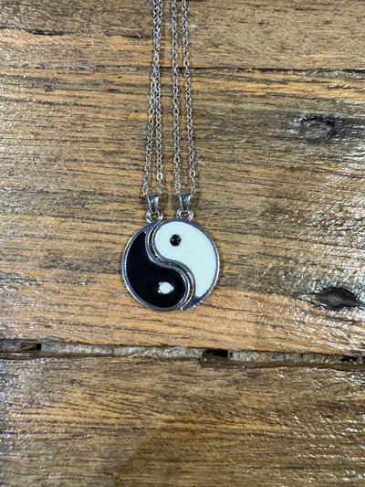 Necklace Ying Yang Assorted