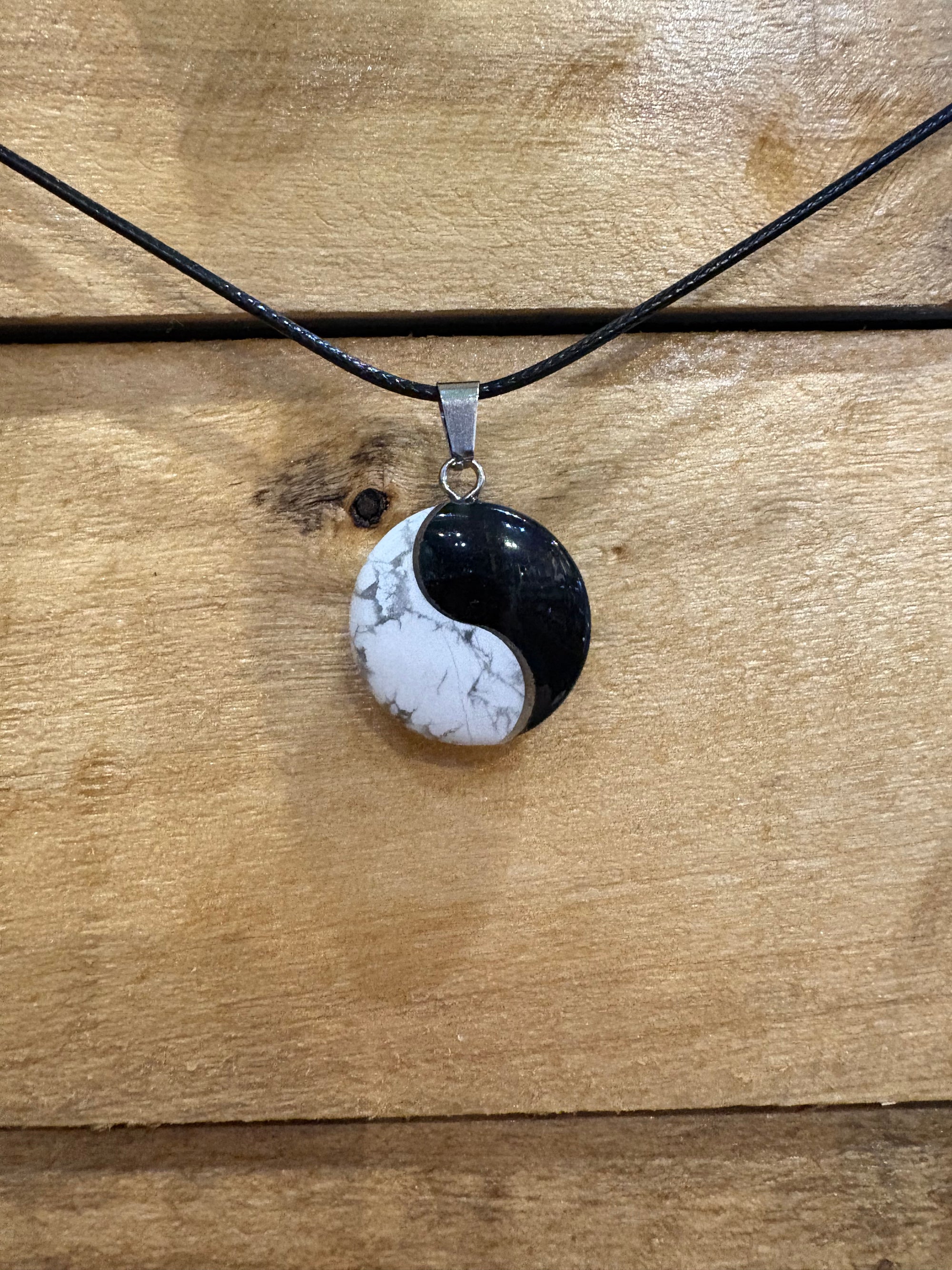 Necklace Ying Yang Assorted