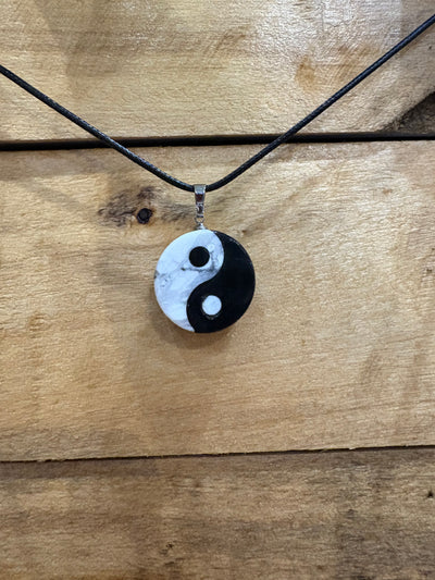 Necklace Ying Yang Assorted