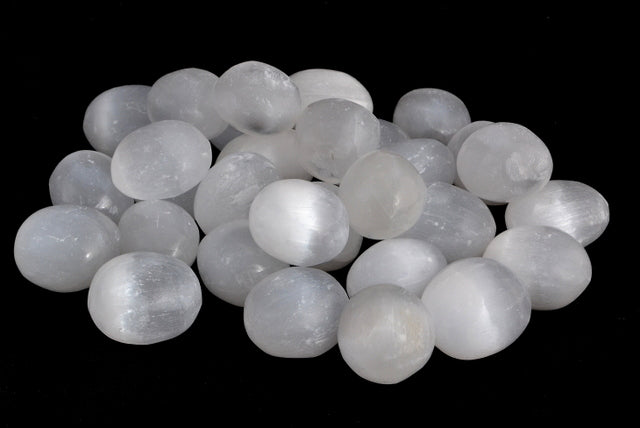 Tumble AAA -  Selenite