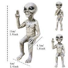 Space Alien Ornaments Garden Resin Statue Figurine