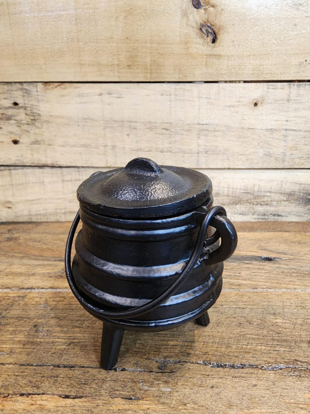 Cauldron - Cast Iron - Ribbed 11cm