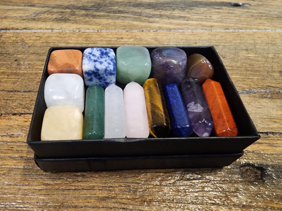 Chakra Crystal Set