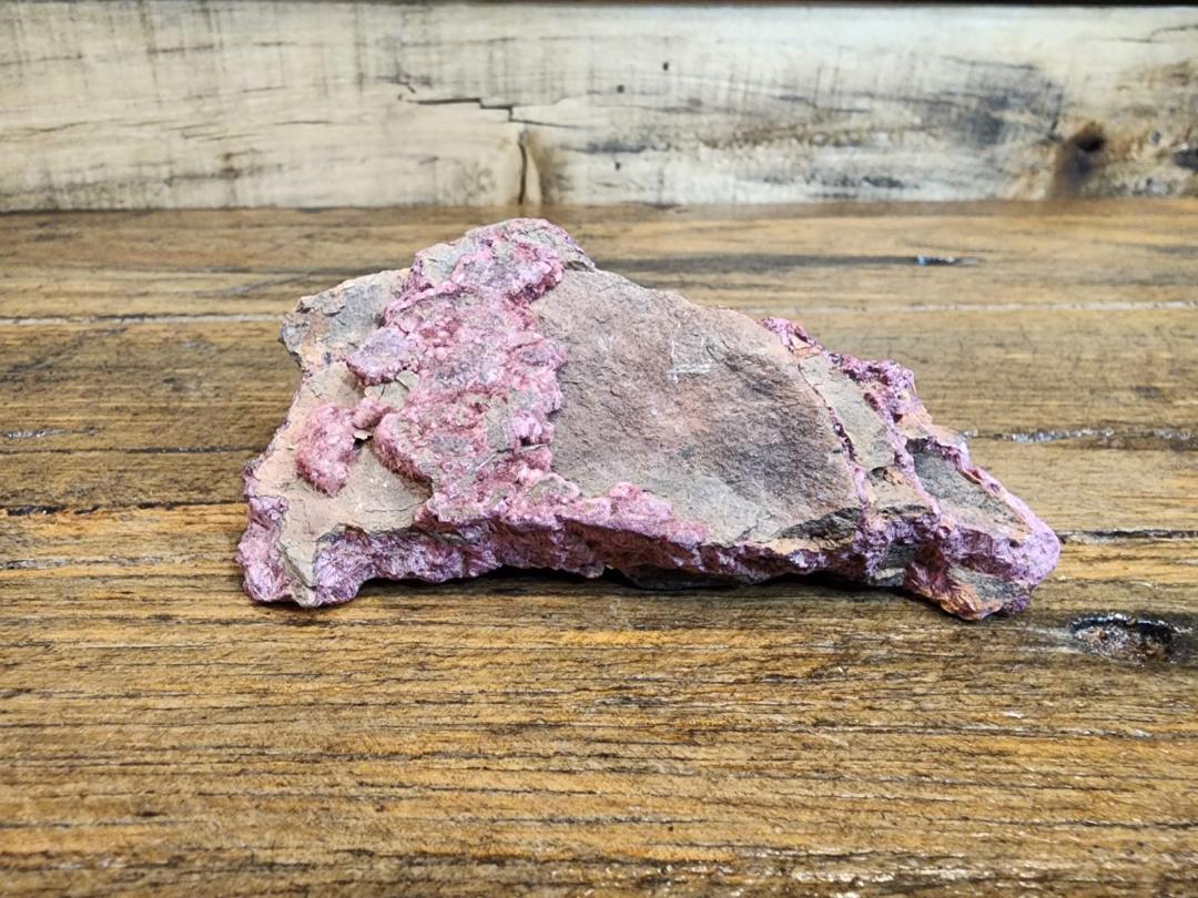 Erythrite