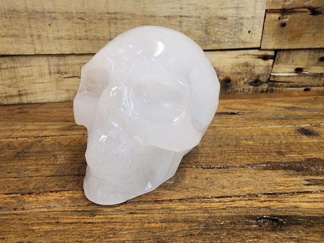 Crystal Skull - Clear Quartz 1kg