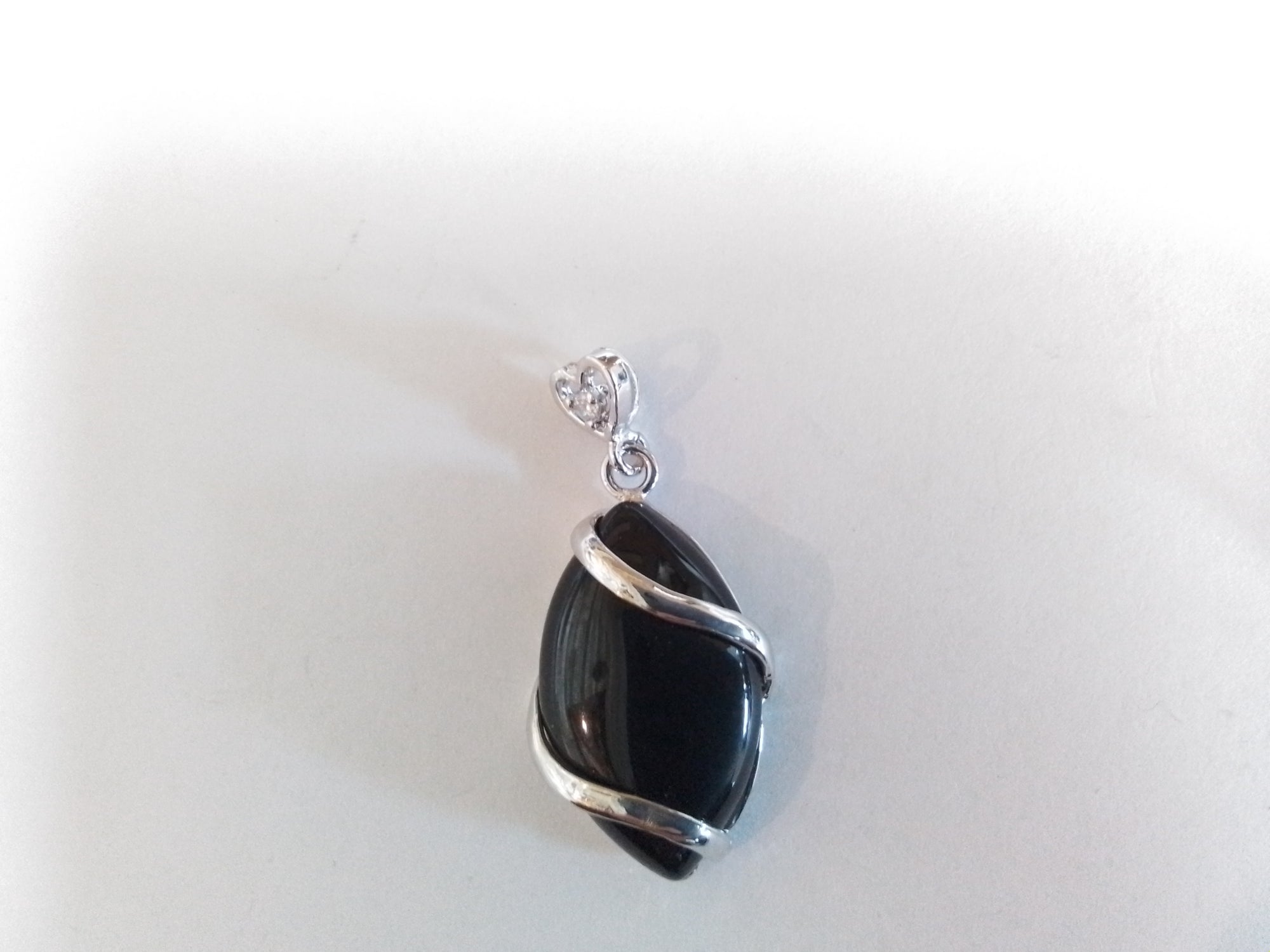 Crystal Diamond Shape Necklace