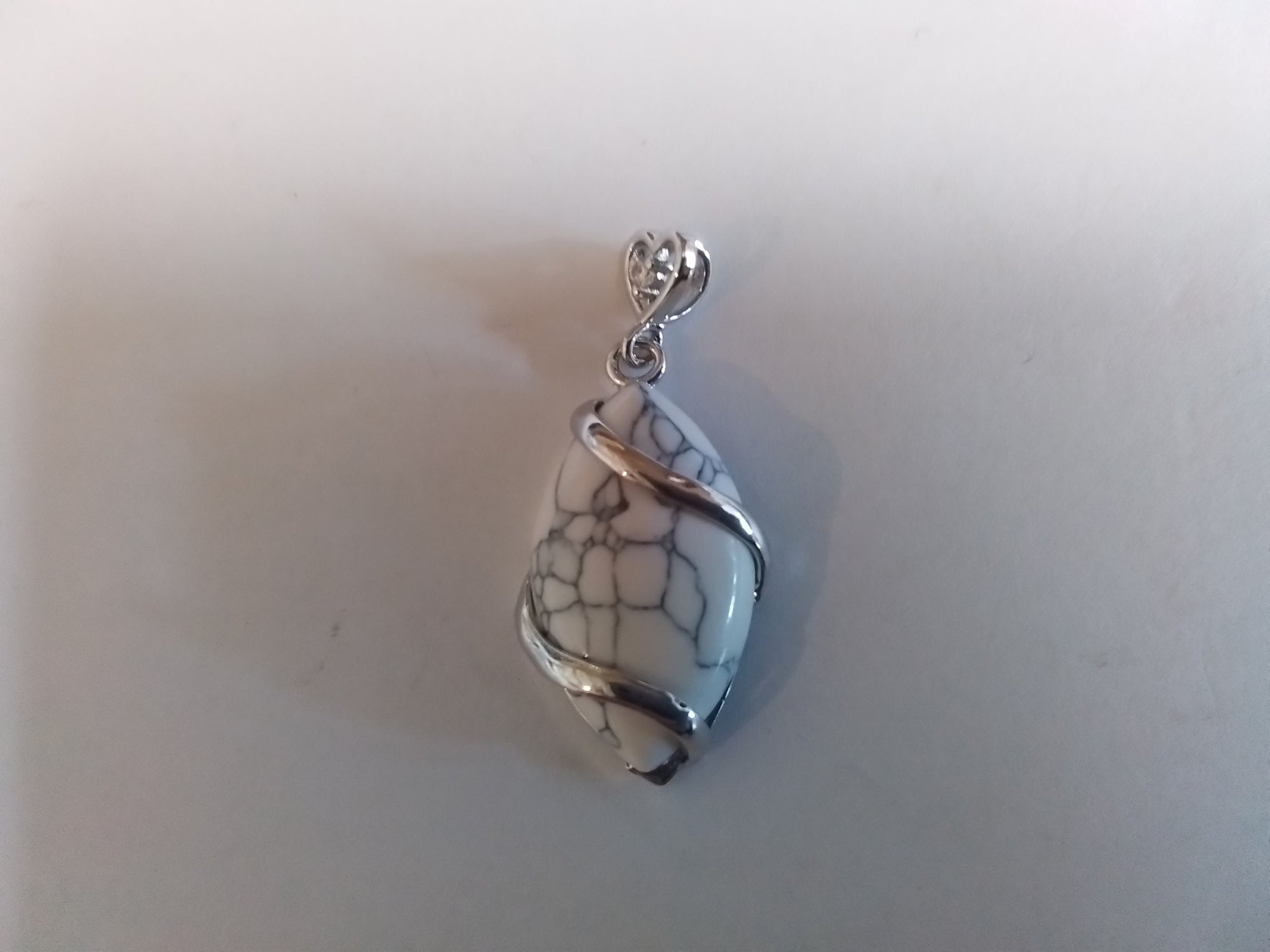 Crystal Diamond Shape Necklace