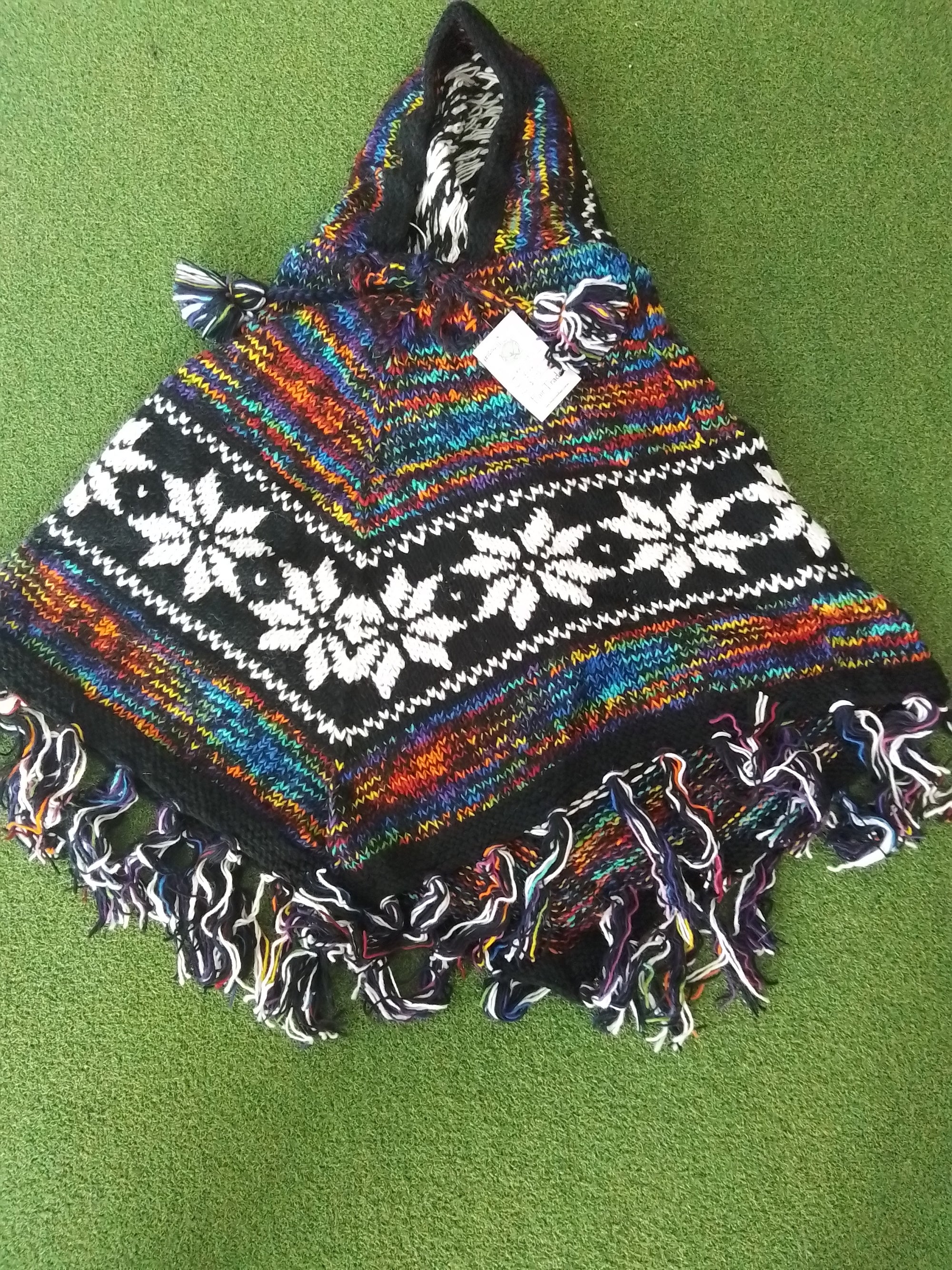 Poncho knitted wool