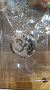 om necklace diffuser