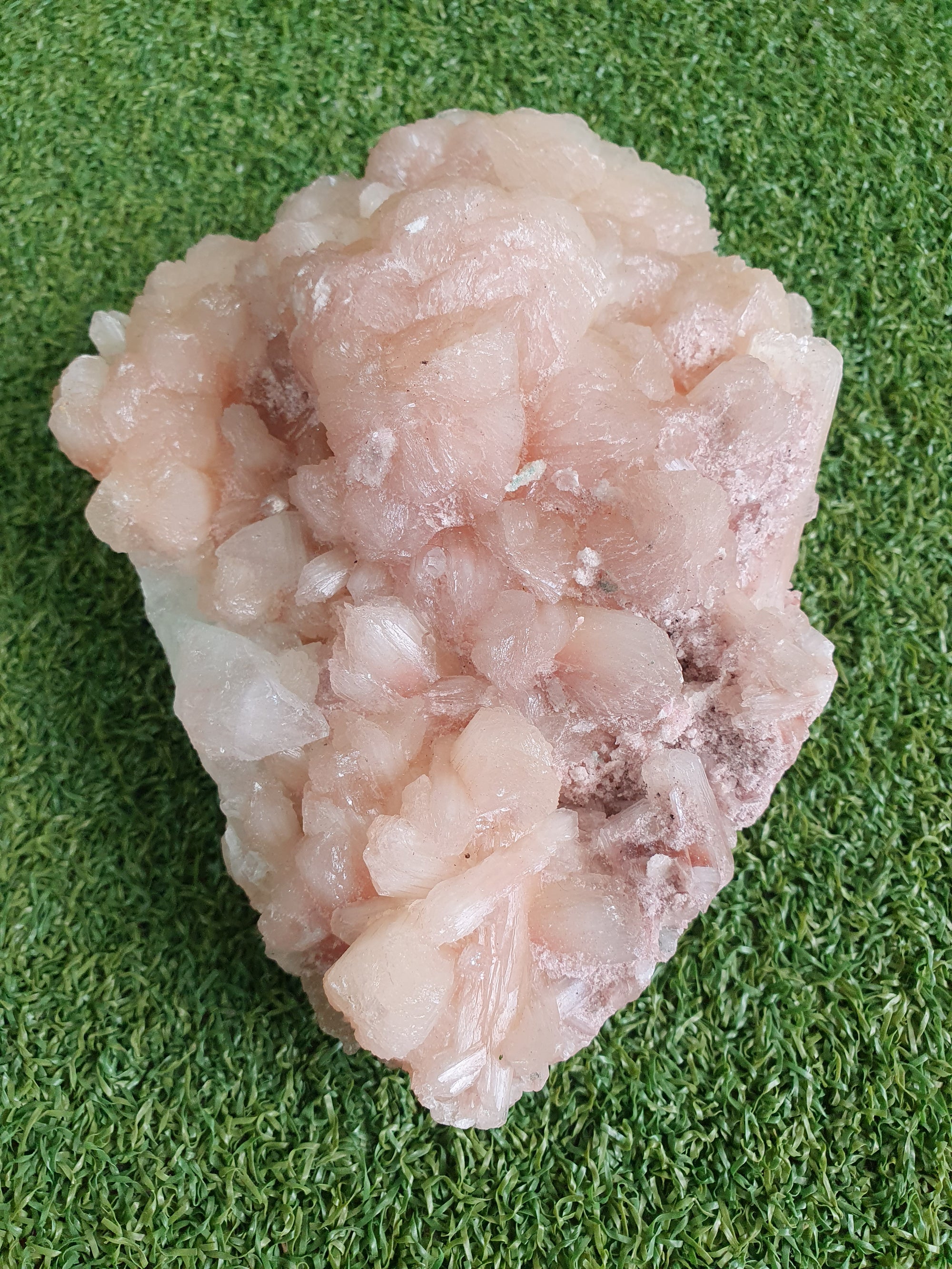Apophyllite and stilbite 558g