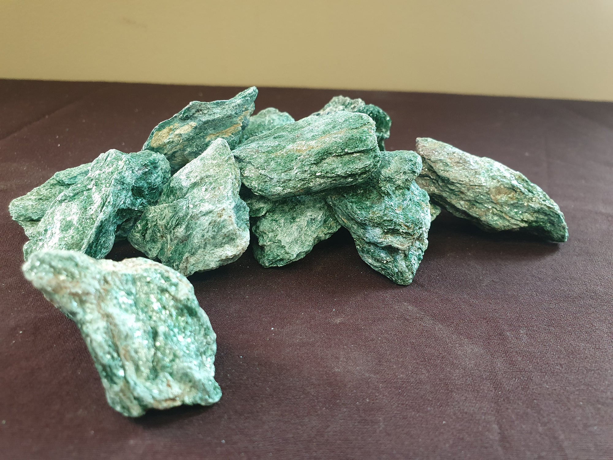 Tumble - Fuchsite Raw