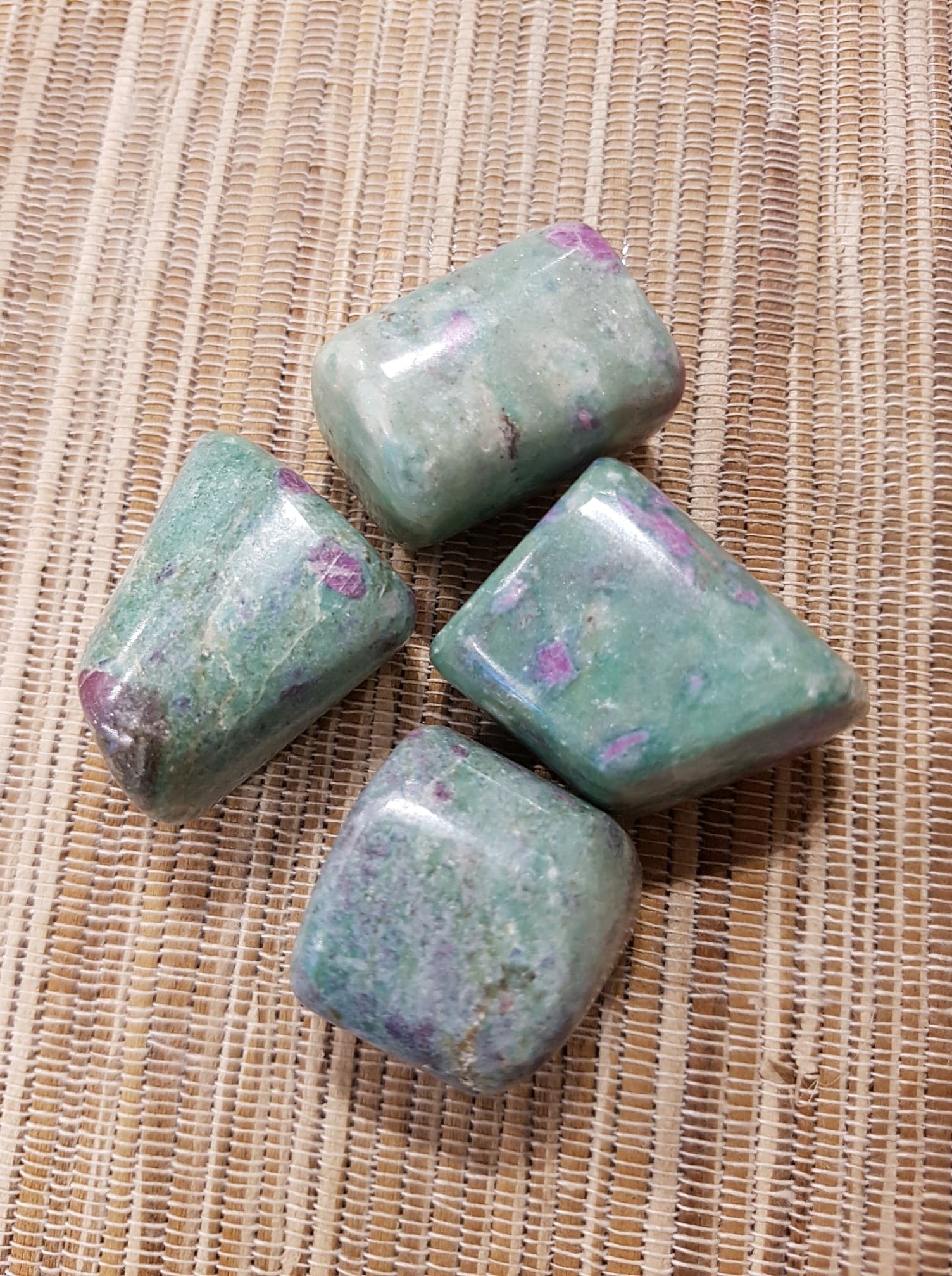 42549004_238024416894824_7149405696247726080_n