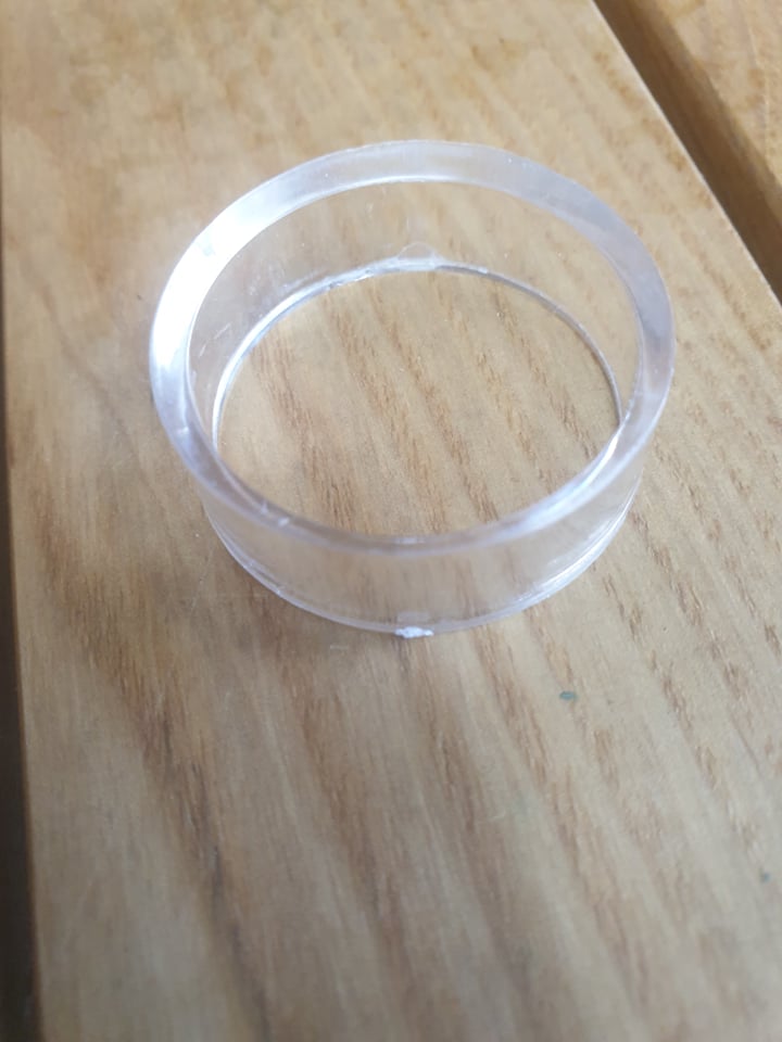 Round Crystal Stands Assorted