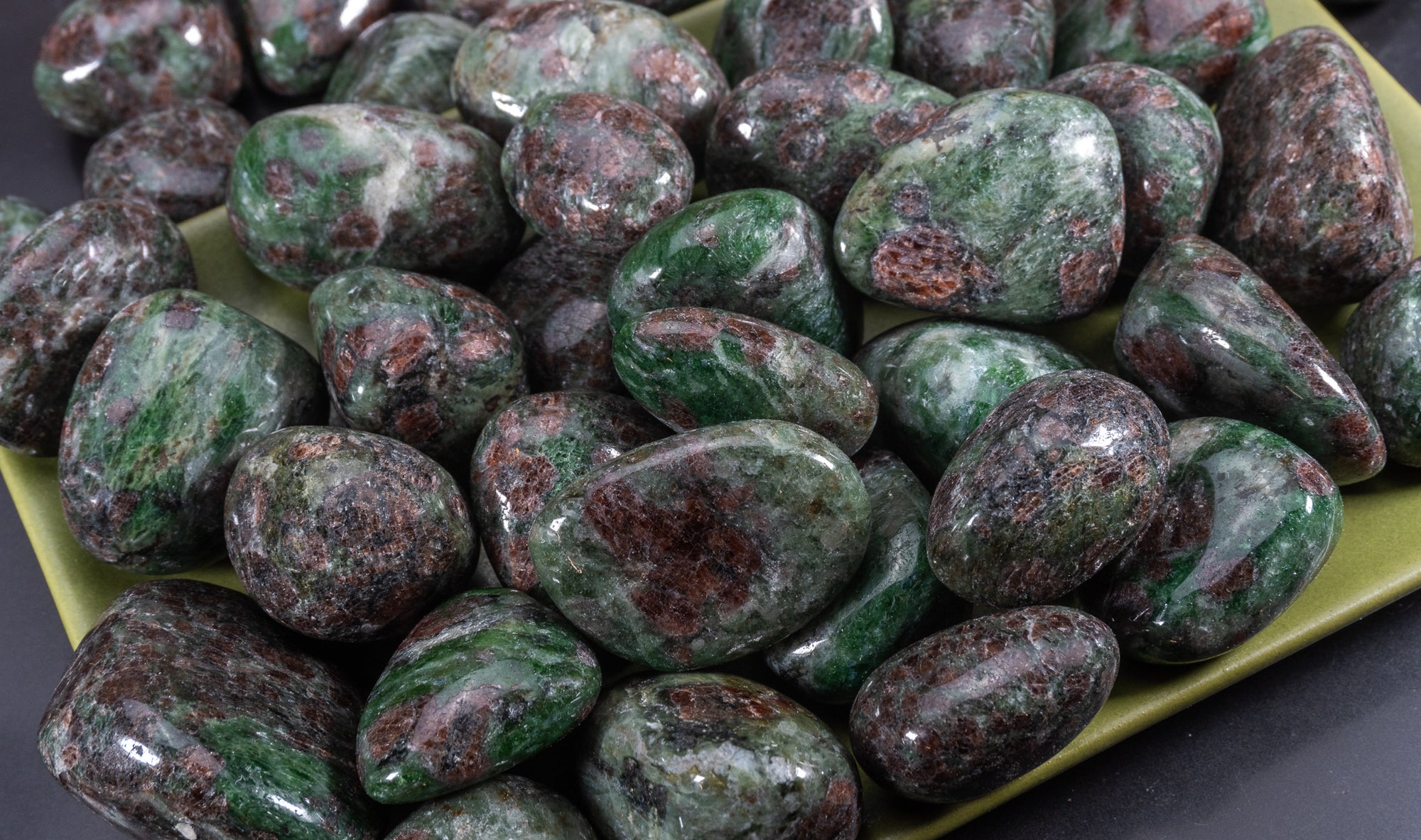 Tumble AAA - Garnet in Matrix