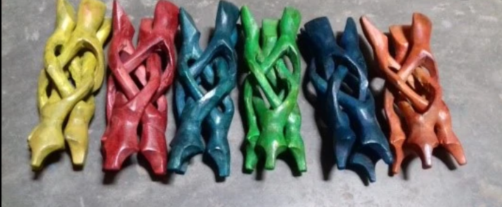 3 Leg Cobra Stand Assorted Colours