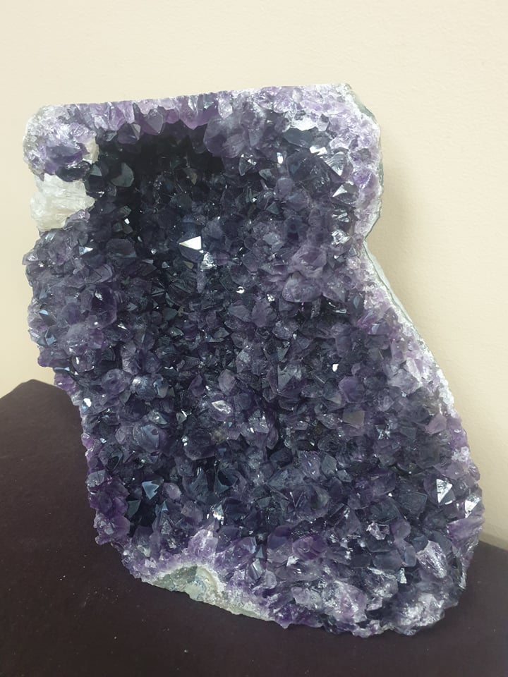 Amethyst Cave 6.97kg