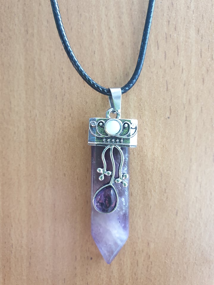 Necklace - Crystal point