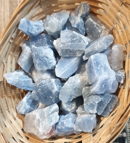 Tumble - Calcite Blue Raw  - Small
