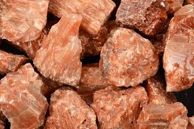 Tumble - Calcite Red Raw