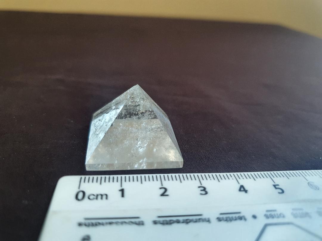 Quartz - Pyramid