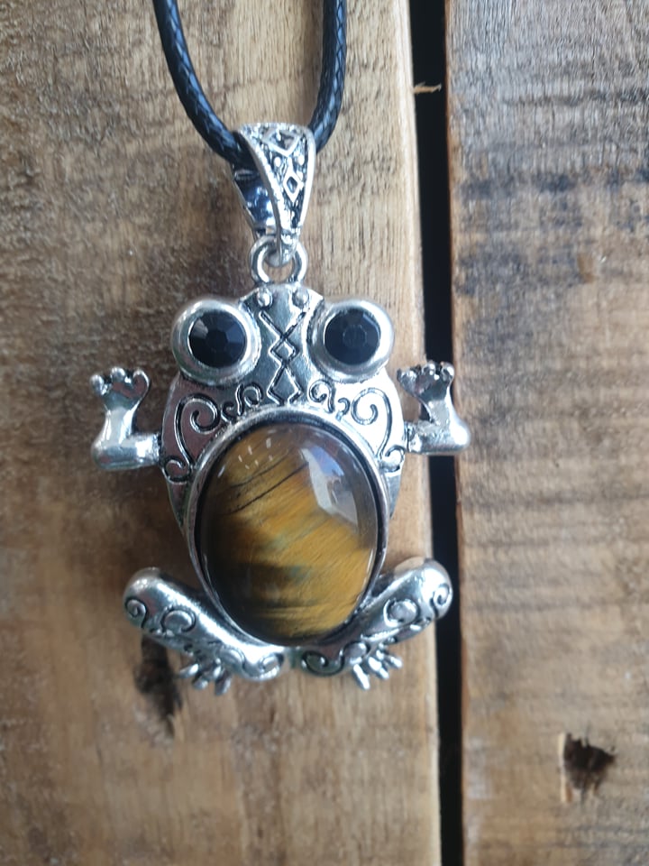 Necklace - Crystal Frog Necklace Assorted